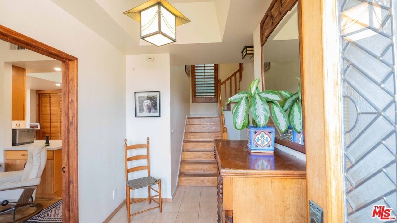 2512 Grand Canal - Photo 3 of 38