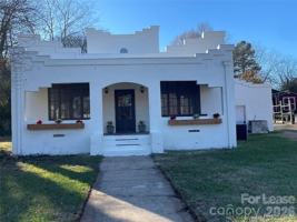 featured image of 409 N Main St