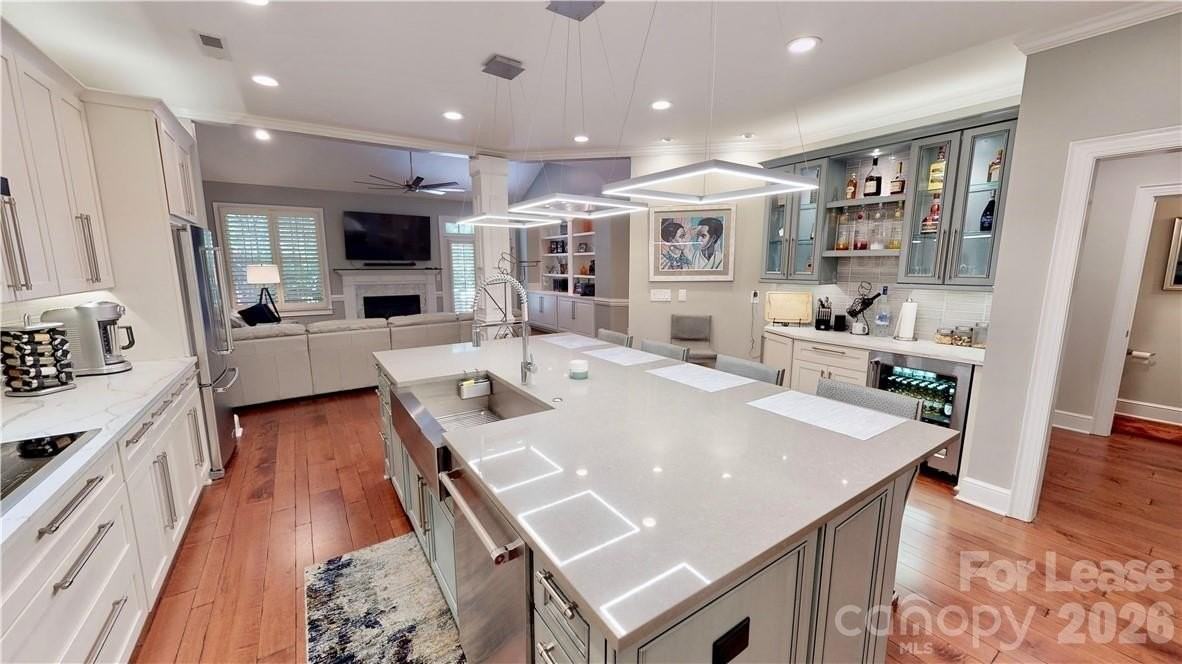 3112 Ethereal Ln - Photo 5 of 37