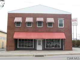 featured image of 788 N Center Ave