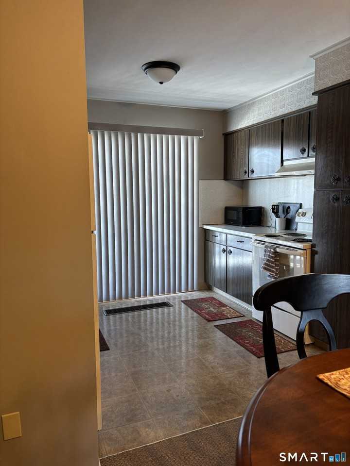 38 Timber Ln Apt 1 #1 - Photo 4 of 8