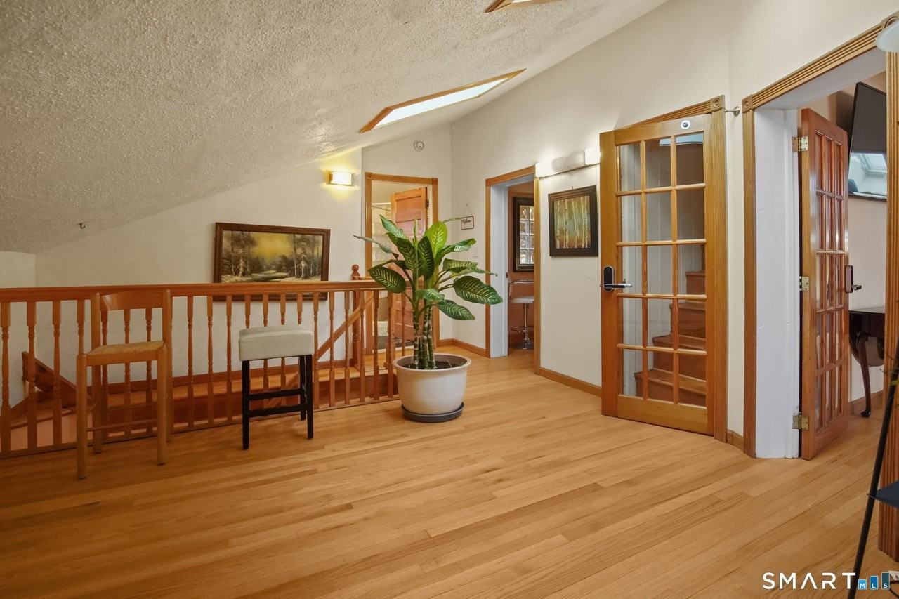 45 W North St Unit 2 - Photo 4 of 16