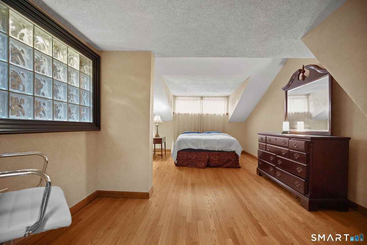 45 W North St Unit 2 - Photo 6 of 16