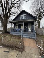 featured image of 154 Frank St