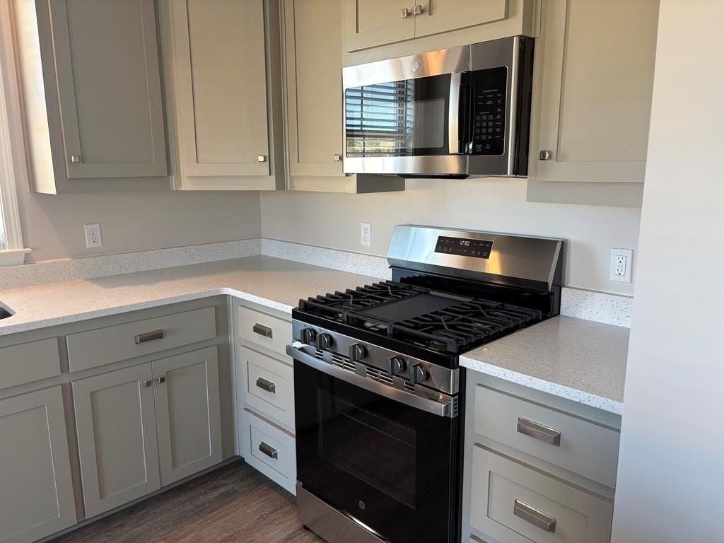 124 Edgewood Trl - Photo 5 of 36