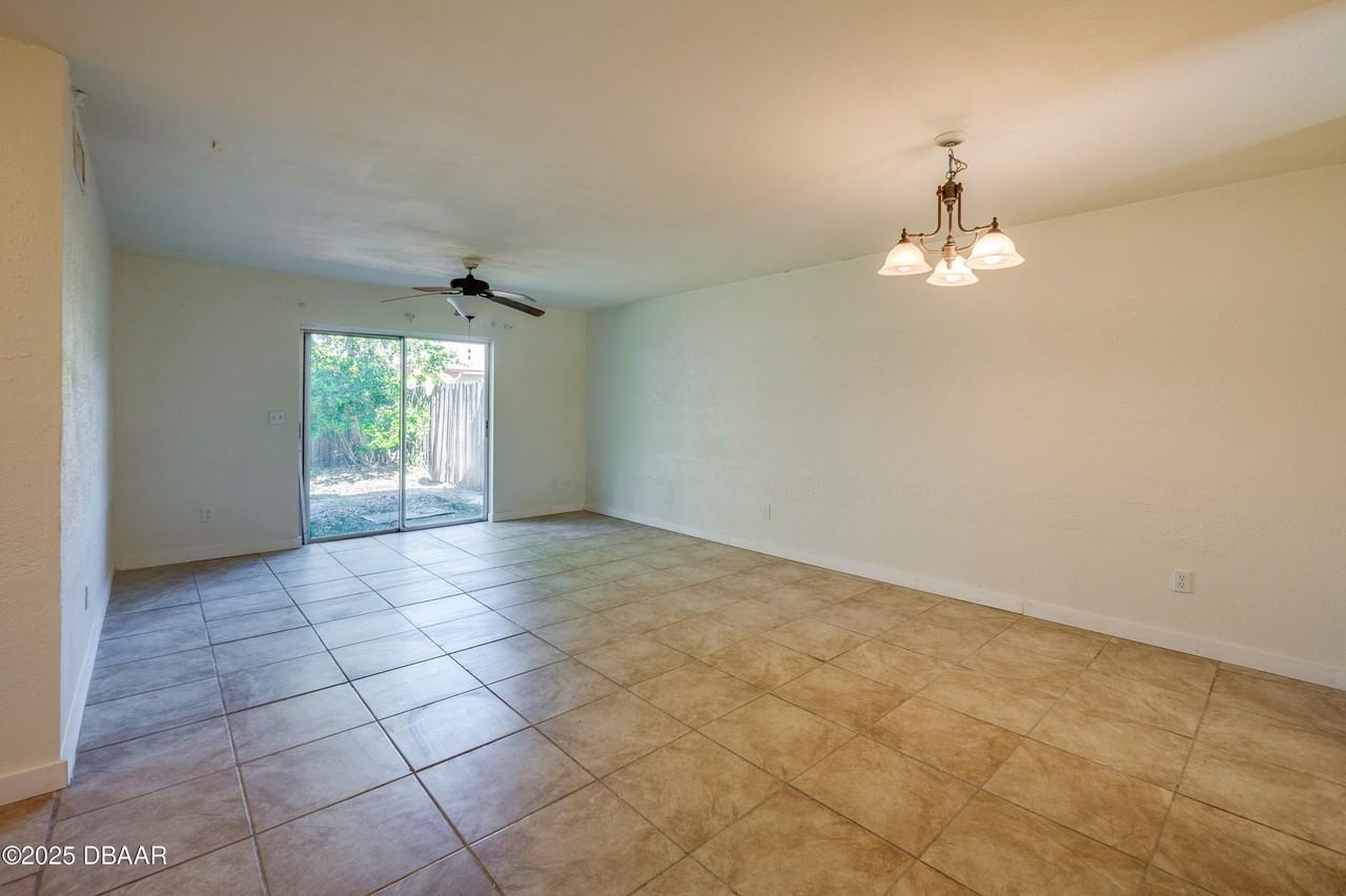 906 Boulder Dr - Photo 7 of 20