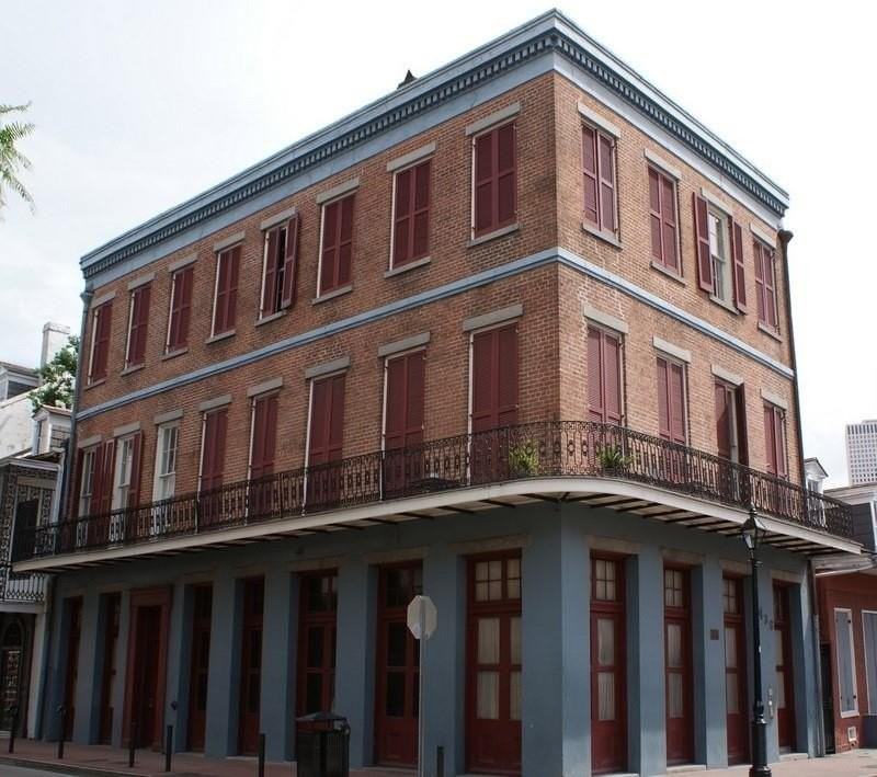 438 Dauphine St Apt 3b - Photo 6 of 6