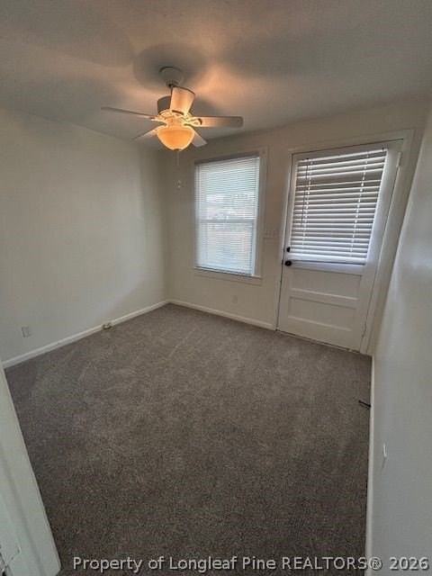 1007 E 9th St - Photo 6 of 12