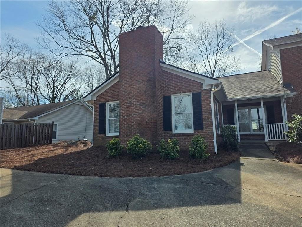 1834 Cooper Lake Dr Se - Photo 3 of 19