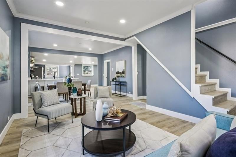 1504 Hardin Ave - Photo 5 of 50