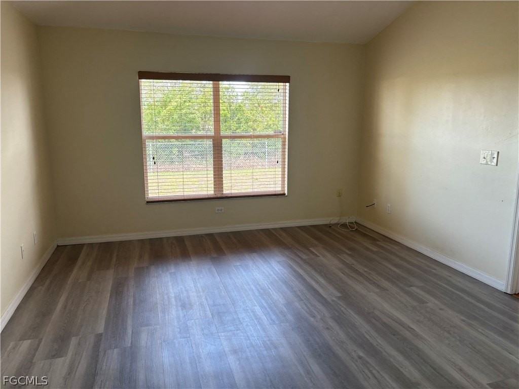 4620 Varsity Cir - Photo 7 of 12