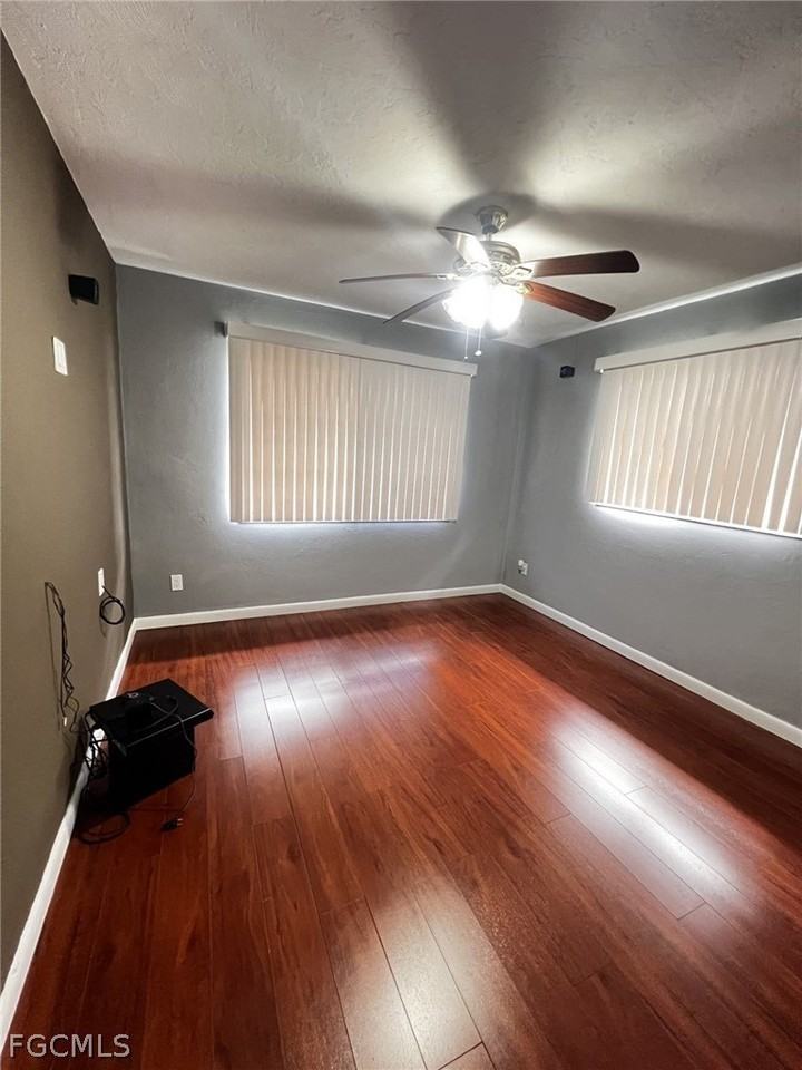 3410 Se 11th Pl - Photo 7 of 23