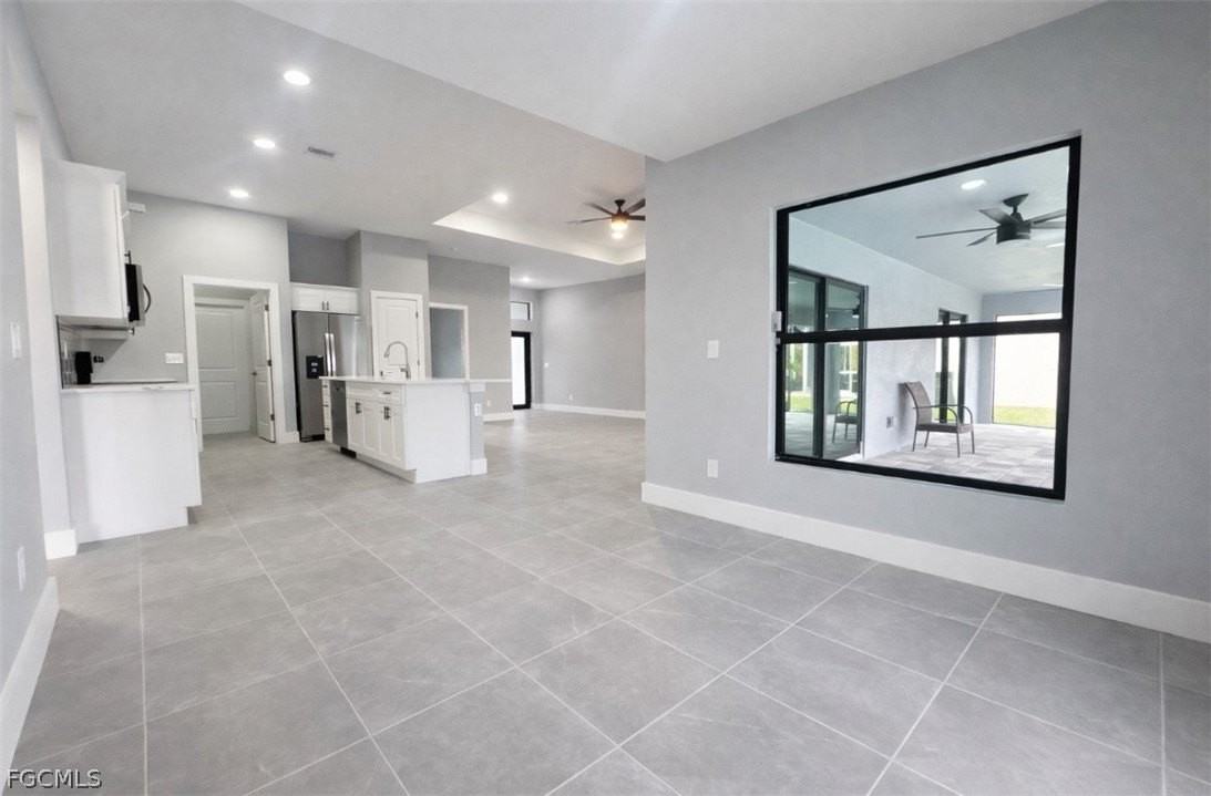 529 Se 7th St - Photo 6 of 23