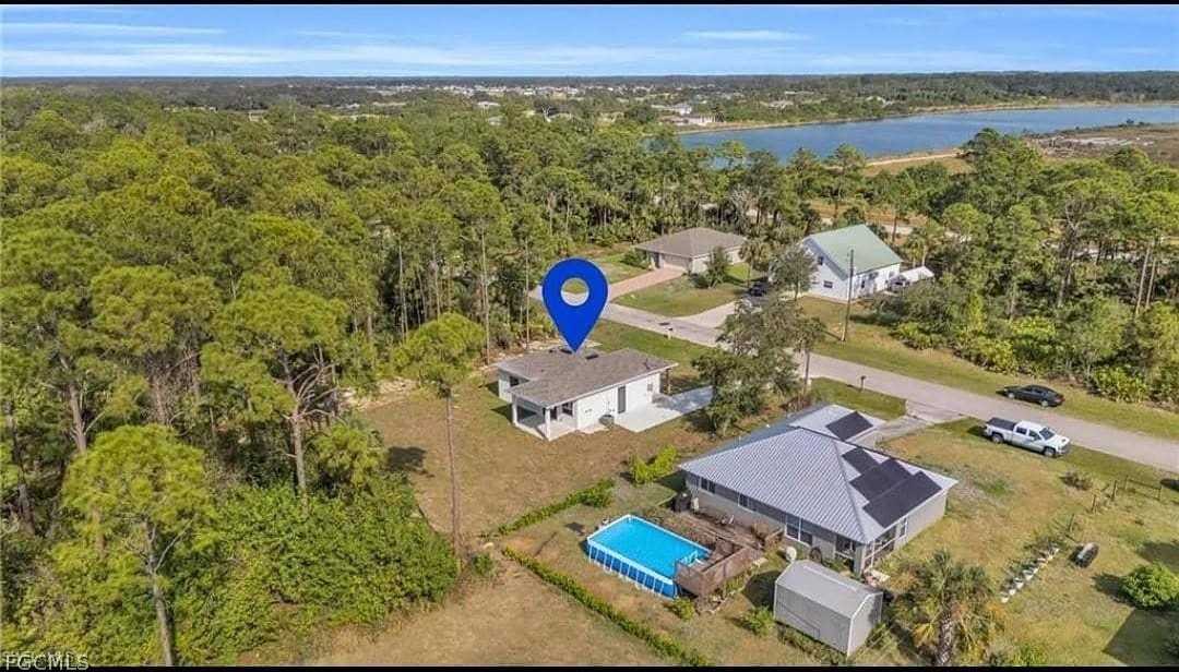 6018 S Moss Cir - Photo 3 of 13