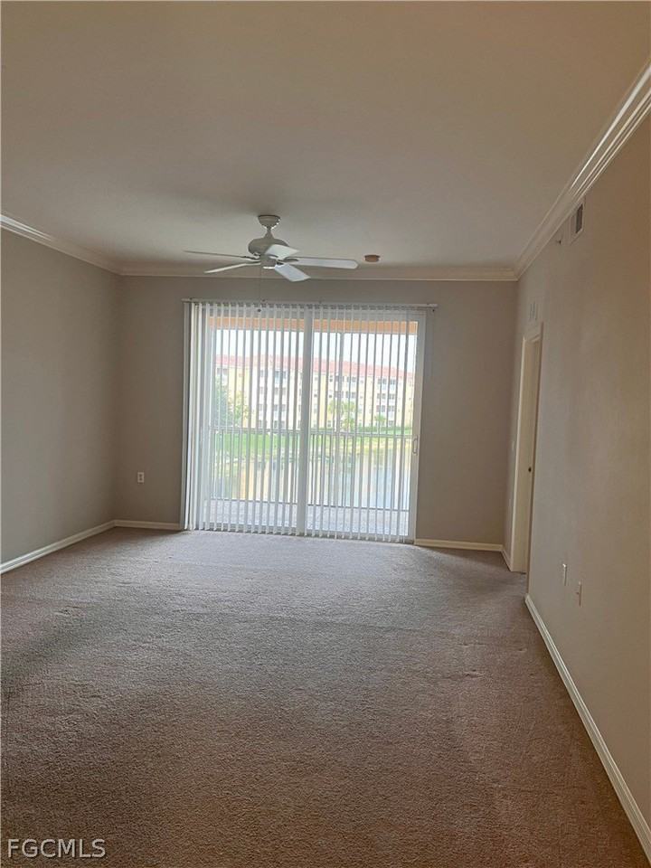 8570 Kingbird Loop Apt 535 - Photo 4 of 14