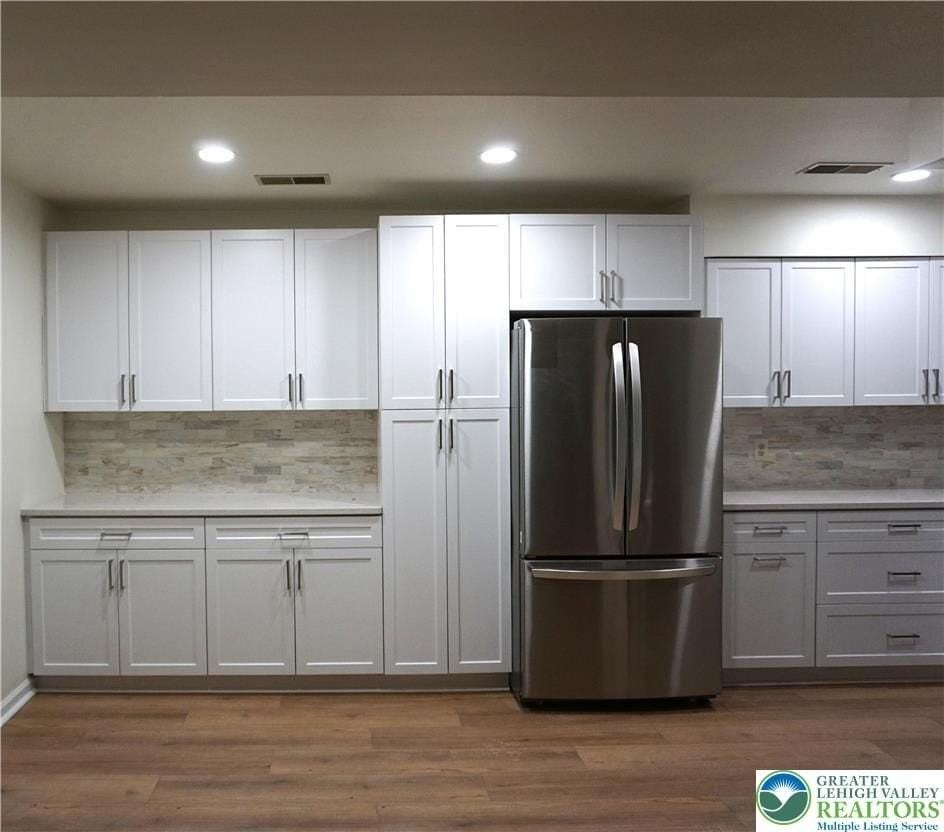 4651 Cheryl Dr - Photo 2 of 22