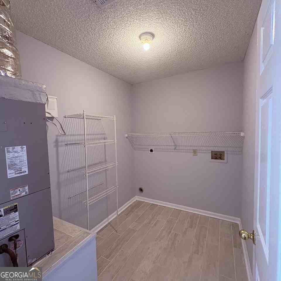 175 Talbot Ct - Photo 7 of 20