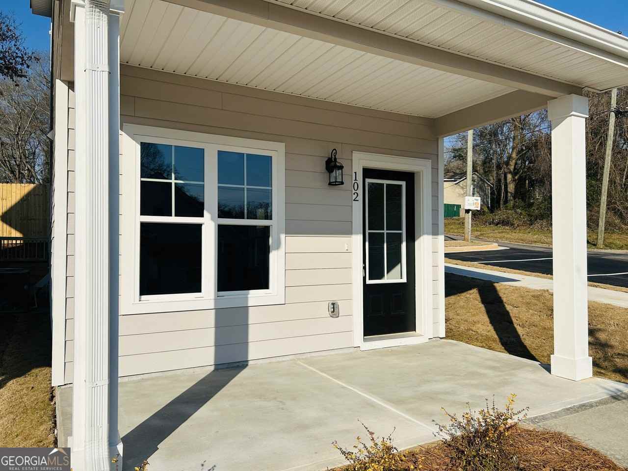 3 Crown St - Photo 3 of 27