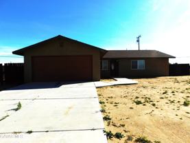 8312 Tamarack Ave - Photo 1 of 1