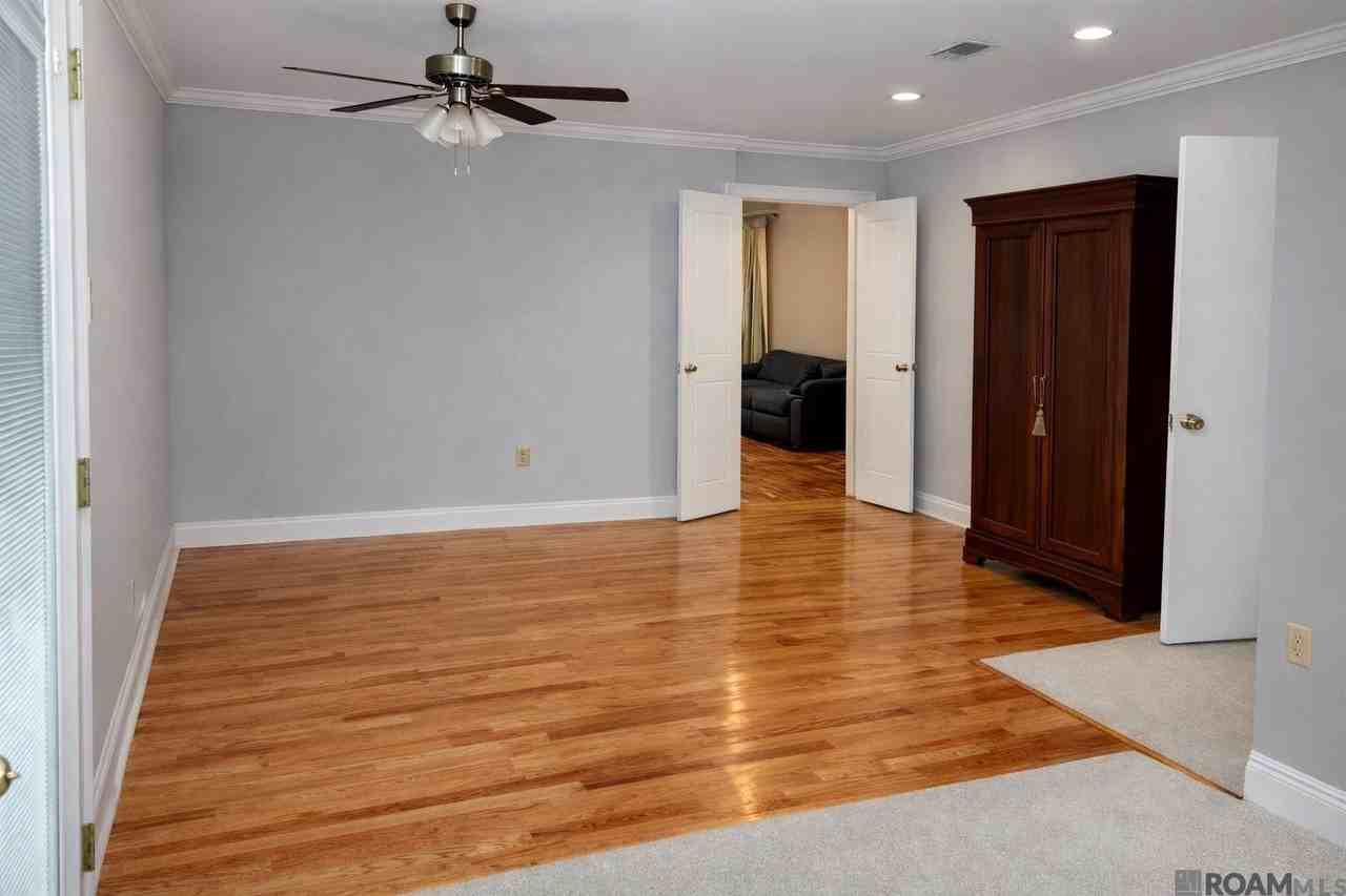 336 Seyburn Dr - Photo 5 of 7