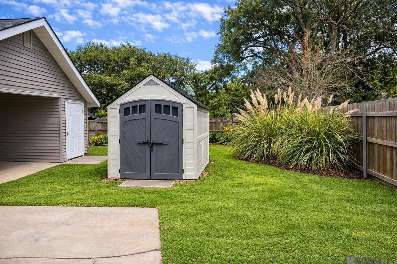 336 Seyburn Dr - Photo 7 of 7