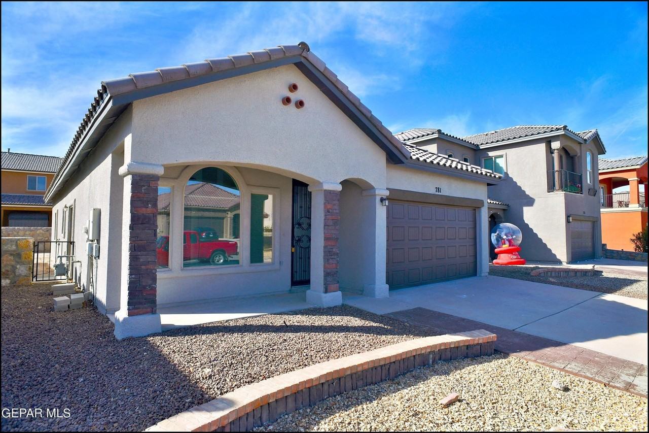 781 Croxdale St - Photo 2 of 45