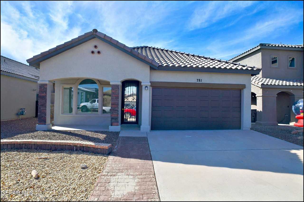 781 Croxdale St - Photo 3 of 45