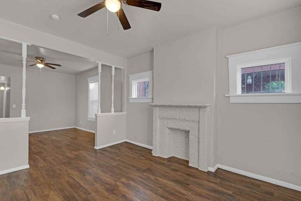 408 Nino Aguilera St - Photo 7 of 28