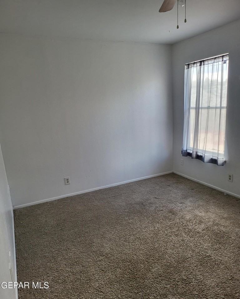 6416 Pizarro Dr Unit A - Photo 7 of 21