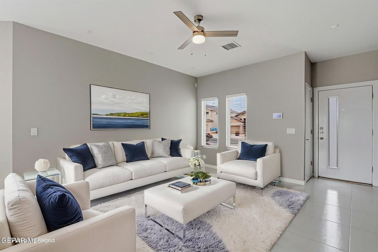 151 N Halstead Dr - Photo 3 of 22