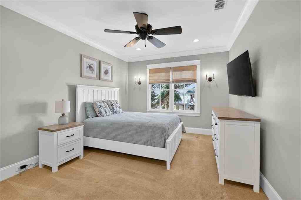 1030 Village Oaks Ln - Photo 7 of 43