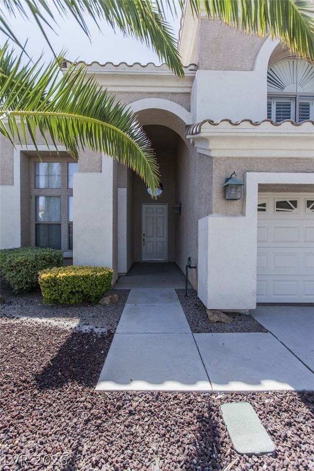 231 Arbour Garden Ave - Photo 2 of 48