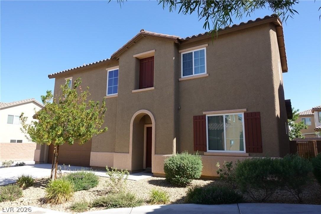 8348 Gourley Ave - Photo 2 of 35