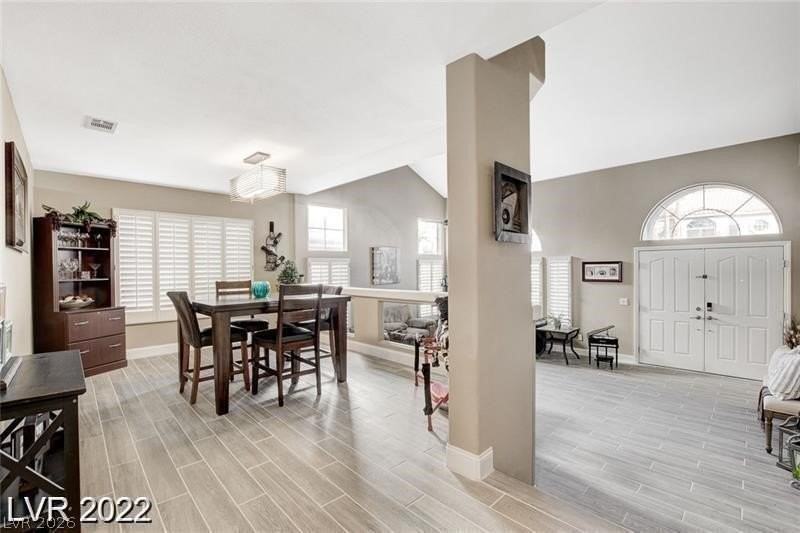 7 Old Lake Cir - Photo 6 of 40