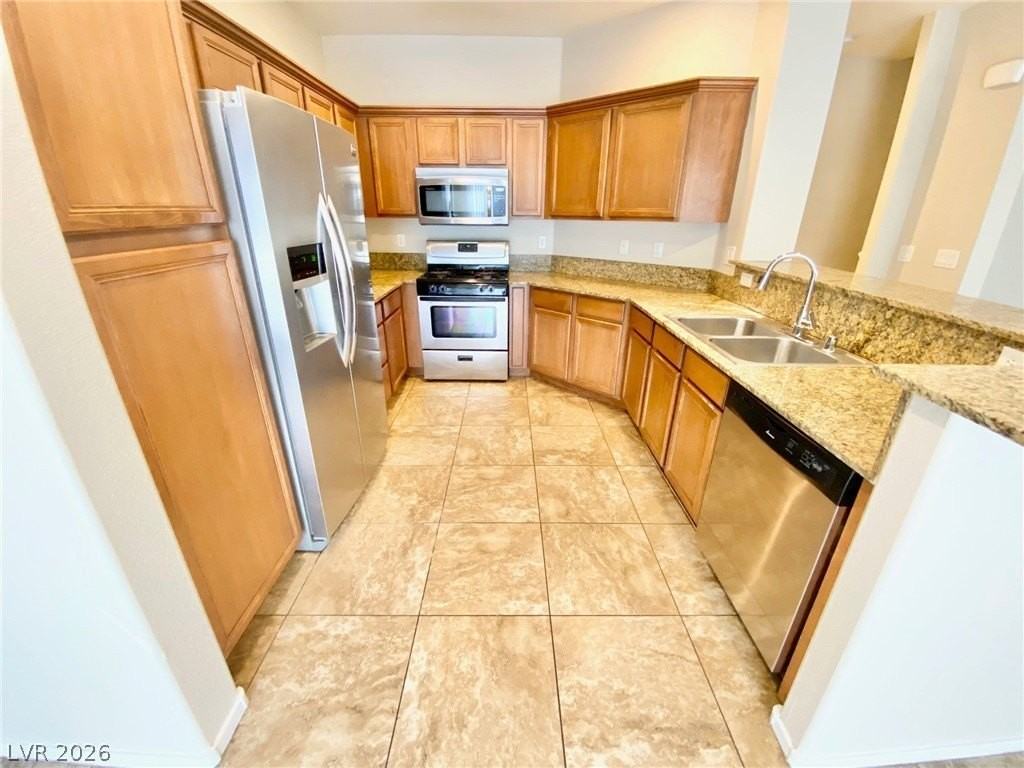 1015 Maple Pines Ave - Photo 2 of 36