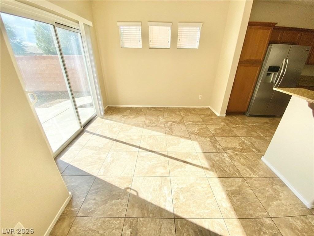 1015 Maple Pines Ave - Photo 3 of 36