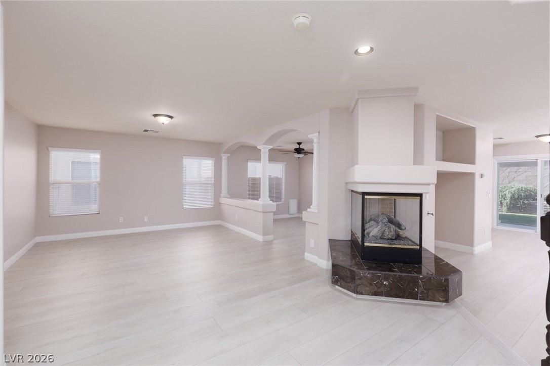 10873 Carberry Hill St - Photo 5 of 30