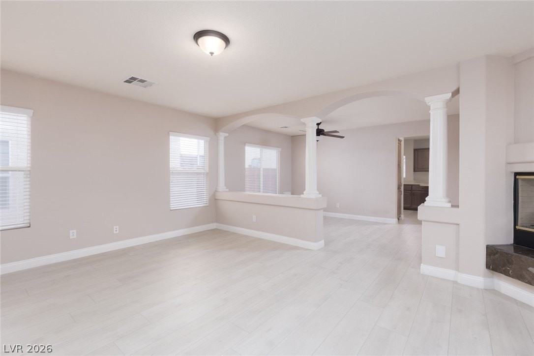 10873 Carberry Hill St - Photo 7 of 30