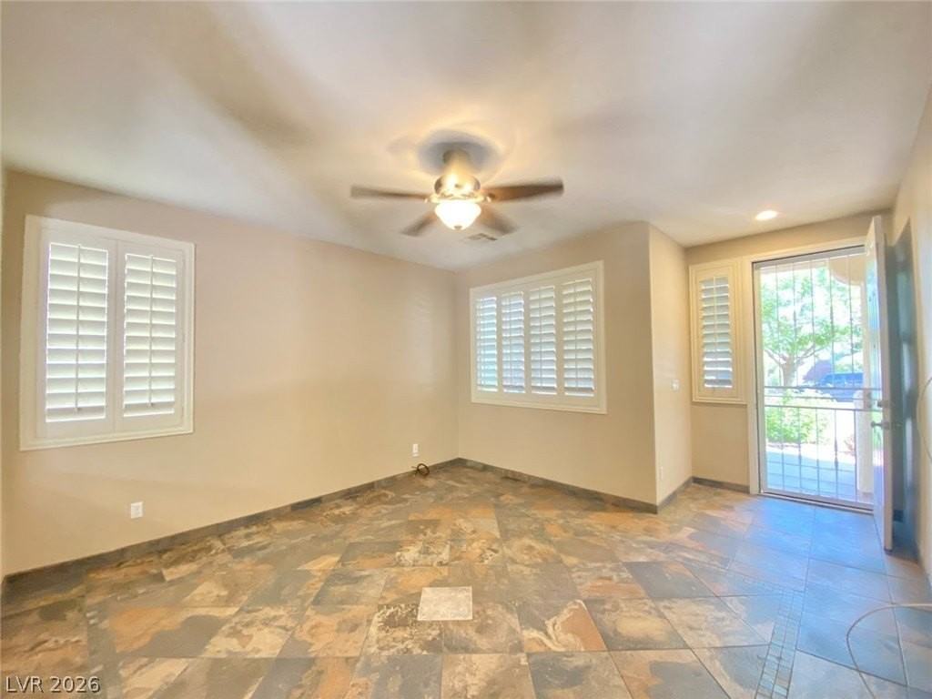 332 Summer Palace Way - Photo 6 of 27