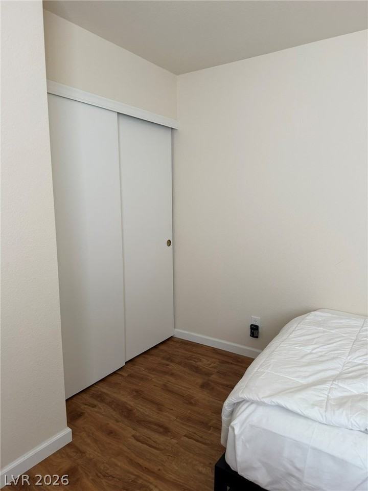 2708 Baycliff Ct #4 - Photo 5 of 16