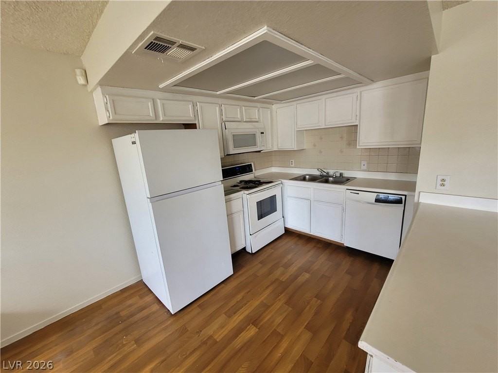 1104 Pinto Rock Ln #201 - Photo 3 of 22