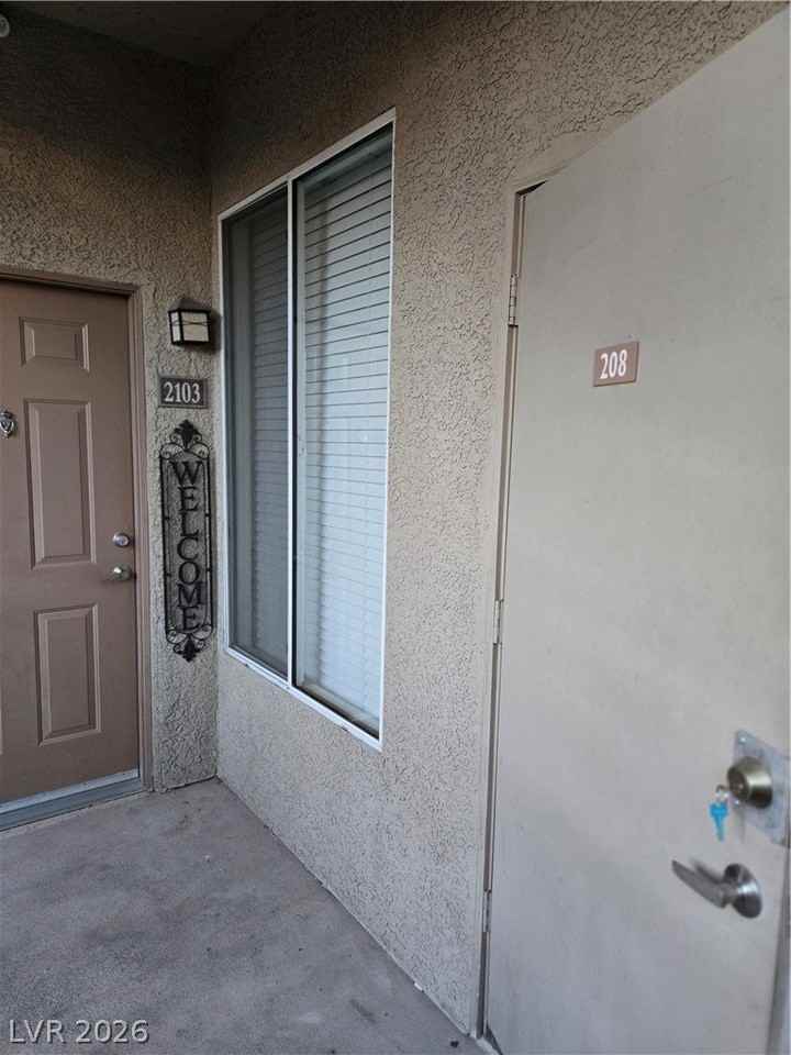 4400 S Jones Blvd #2103