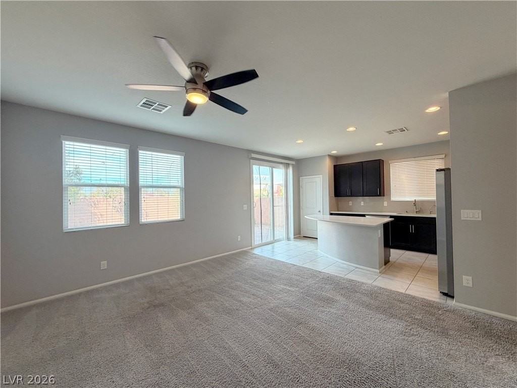 9386 Barcolobo Ave - Photo 7 of 34