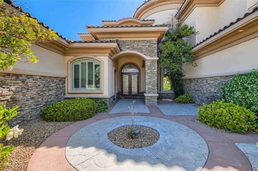 22 Bloomfield Hills Dr - Photo 6 of 41