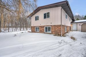 featured image of 831 Opal Dr