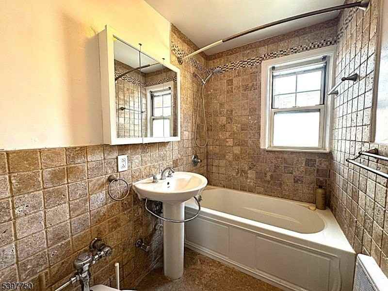 176 Millburn Ave #22 - Photo 7 of 9