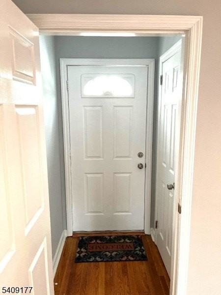 94 Belmont Dr - Photo 2 of 14