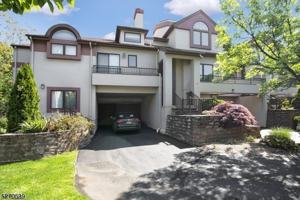 featured image of 42 Schindler Ter