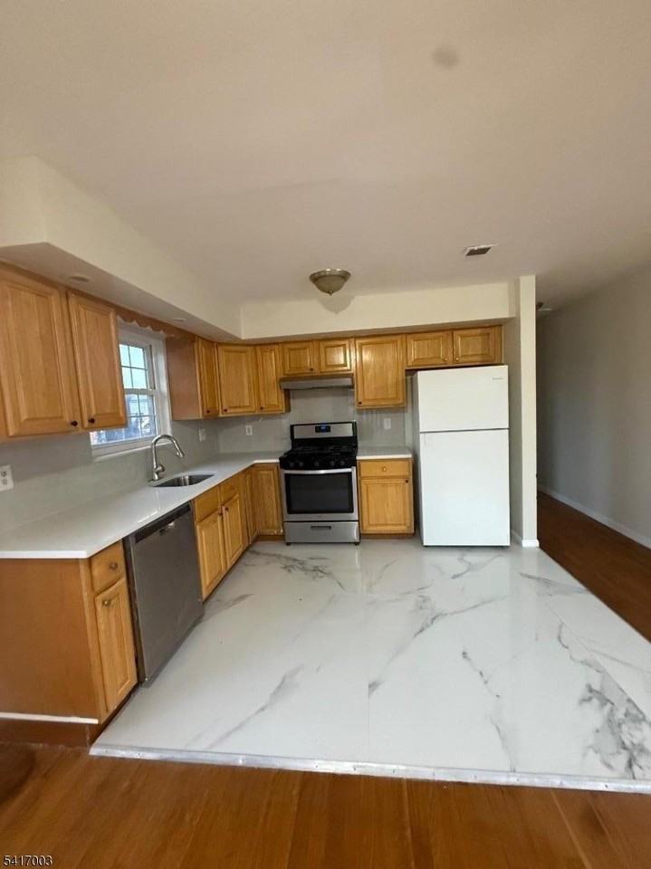 335 Broadway #2 - Photo 2 of 21