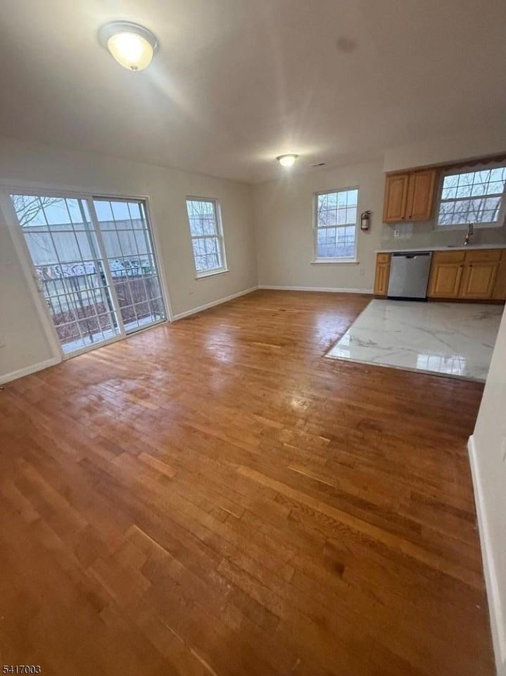 335 Broadway #2 - Photo 5 of 21